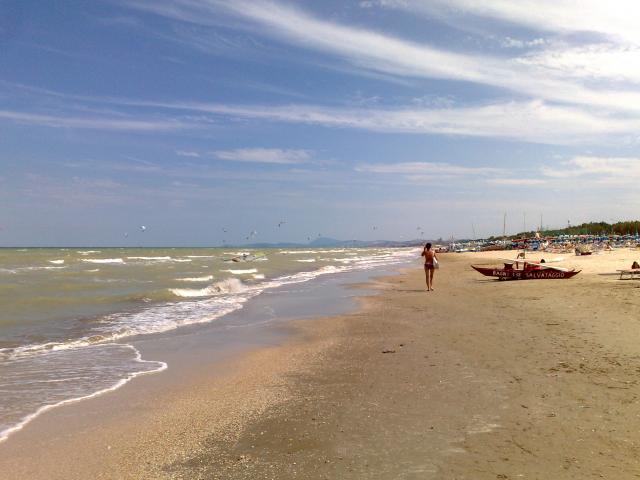 min 2010 08 05 Senigallia plage 012